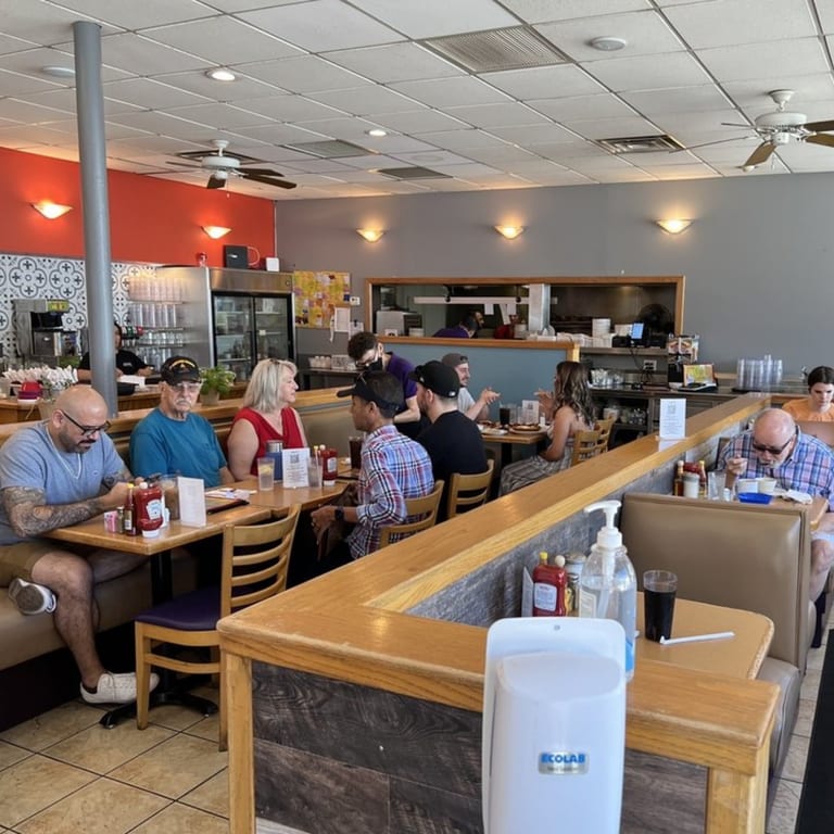Relax and Dine In Comfort