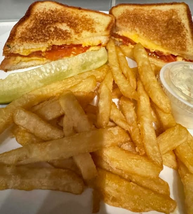 Grilled Cheese Tomato.
