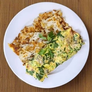 Spinach and Feta Omelet
